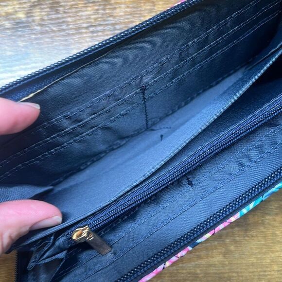 Simply Southern Pink Pineapple Wristlet Wallet Clutch - Picture 7 of 8